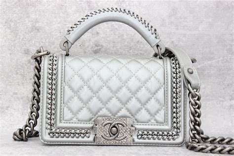 chanel boy handle bag|Chanel boy bag top handle.